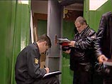 В Сахалинской области грабители банка убили кассира, но вскрыть сейф так и не смогли В Сахалинской области грабители банка убили кассира, но вскрыть сейф так и не смогли