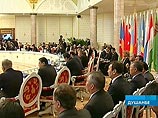 Саакашвили саботировал саммит СНГ: из всех документов одобрил лишь награждение Эмомали Рахмона Саакашвили саботировал саммит СНГ: из всех документов одобрил лишь награждение Эмомали Рахмона
