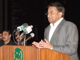 Сенсации не произошло: контролируемый президентом Мушаррафом парламент переизбрал его на третий срок