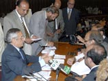 Верховный суд Пакистана до 17 октября должен утвердить третий срок президента Первеза Мушаррафа