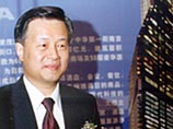 На втором месте расположился другой представитель инвестиционно-строительного бизнеса Китая, глава компании "Шимао Цзитуань" (Shimao), магнат Сюй Жун мао. Его состояние оценивается в 7,3 млрд долларов