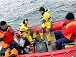 В Азербайджане вертолет упал в море - спасатели ищут тела погибших