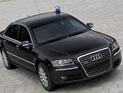 В Волгограде сотрудник ГИБДД на Audi A8 насмерть сбил женщину и скрылся В Волгограде сотрудник ГИБДД на Audi A8 насмерть сбил женщину и скрылся