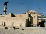 Контракт на завершение строительства первого блока АЭС "Бушер" "Зарубежатомэнергострой" и Организация по атомной энергии Ирана (ОАЭИ) подписали в январе 1995 года в Тегеране.