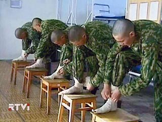 Украинские военнослужащие попрощаются с портянками театрализованно: расскажут стихи и басни