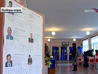 В городе Дальнегорске Приморского края идет второй тур голосования по выборам мэра