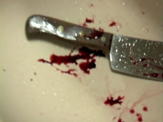 59-летний мужчина кастрировал себя при помощи разделочного кухонного ножа