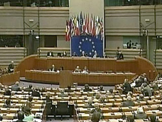Европарламент не примет резолюцию об "авторитарных тенденция" в России накануне саммита в Португалии