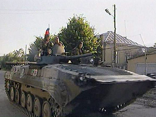 Патруль российских миротворцев разоружил во вторник группу грузинских военнослужащих в зоне грузино-абхазского конфликта