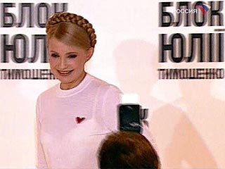 Из-за предвыборных обещаний Юлии Тимошенко, которая обещала отменить призыв в армию с 1 января 2008 года, под угрозой оказался осенний набор призывников