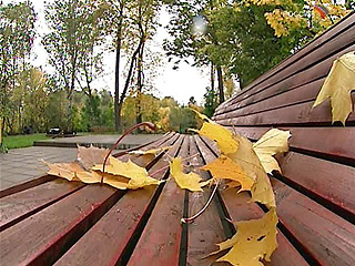 Последний день октября станет и последним погожим днем на этой неделе. Согласно прогнозу, предоставленному в Росгидромете, Москва и Подмосковье окажутся на периферии антициклона, гарантирующего сухую погоду и положительные температуры