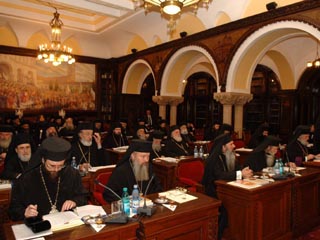 Синод Румынской православной церкви 24 октября принял решение о создании семи новых епископатов, три из которых - в Молдавии и Приднестровья
