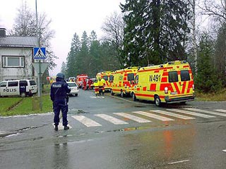 В результате перестрелки в школе на юге Финляндии погиб один человек, трое пострадали