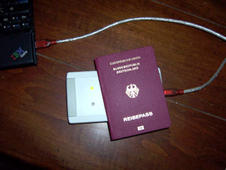 Взлом биометрического паспорта - дело времени, считают немецкие эксперты