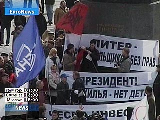 25 ноября оппозиция намерена пройти от Дворцовой площади, по Невскому проспекту, Казанской улице и Вознесенскому проспекту до Исаакиевской площади