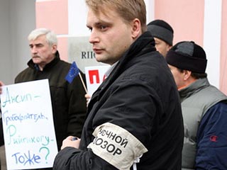 Как заявляет обвинение, подсудимые организовали массовые беспорядки в Таллине 26-27 апреля