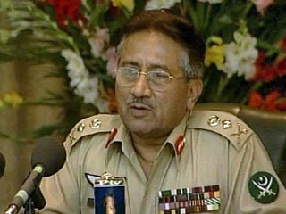 Генпрокурор Пакистана: президент сложит полномочия главкома армии до конца недели