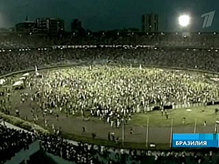 В Бразилии обрушился стадион: 8 погибших, более 40 раненых