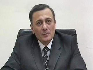 По его словам, обвинения правоохранительных органов в адрес лидера своей партии Шалвы Нателашвили, которого подозревали в шпионаже и сговоре с целью свержения власти, "абсолютно абсурдны". 