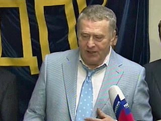 Жириновский: выборы очень часты, надо увеличить сроки полномочий президента и депутатов, а сенаторов убрать