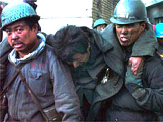 В результате взрыва метана в шахте в провинции Шаньси на севере Китая по меньшей мере 40 человек погибли и 74 пропали без вести