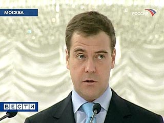 Дмитрий Медведев возглавил администрацию президента осенью 2003 года