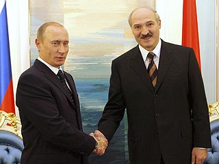 Путин посоветовал Лукашенко "купить немножко ВТБ"