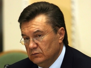 Виктор Янукович не останется на посту премьер-министра Украины даже в том случае, если не будет избран новый глава Кабинета министров