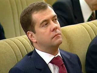 Первый вице-премьер РФ Дмитрий Медведев заявил, что в случае его избрания президентом страны, он покинет пост председателя совета директоров "Газпрома"