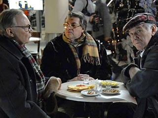 В фильме "Ирония судьбы-2" есть всего две сцены, для съемок которых использовались компьютерные спецэффекты.