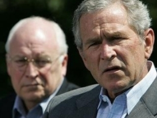 Жители небольшого городка Бретллборо в штате Вермонт собираются объявить президента и вице-президента США Джорджа Буша и Ричарда Чейни военными преступниками