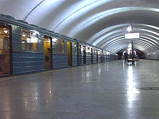 В Москве в ночь на 7 января наземный транспорт будет работать до 3:00 мск