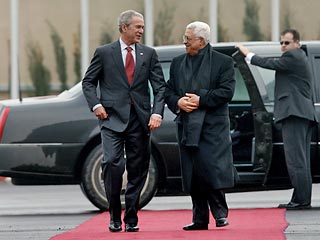 10 января впервые в истории президент США навестит председателя Палестинской национальной администрации в его резиденции "Муката". 
