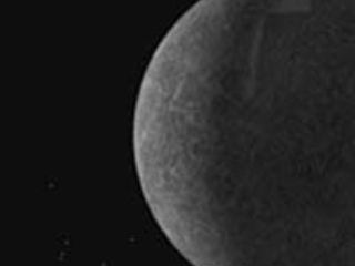 Американский космический аппарат Messenger впервые за последние 33 года приближается к ближайшему соседу Солнца, планете Меркурий