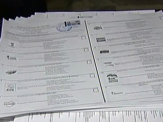 В Москву доставлены около трехсот томов с заявлениями от жителей Ингушетии, которые в рамках акции "Я не голосовал" подтверждали, что не участвовали в парламентских выборах 2 декабря 2007 года
