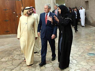 Официальный визит президента США Джорджа Буша в ОАЭ стал причиной ограничения движения на дорогах этой ближневосточной страны