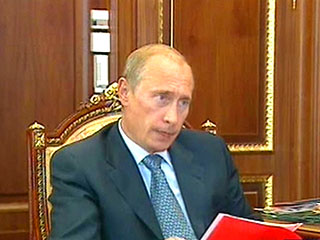 Президент России Владимир Путин не приедет на инаугурацию новоизбранного президента Грузии Михаила Саакашвили, намеченную на 20 января