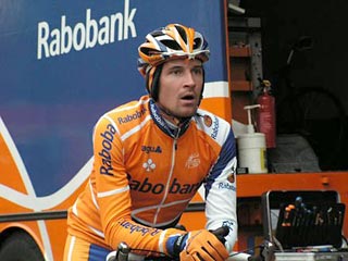 Немецкий телеканал обвинил велогонщика Дениса Меньшова в допинговых махинациях