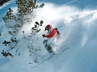 Лыжник-экстремал разбился на съемках документального фильма в США