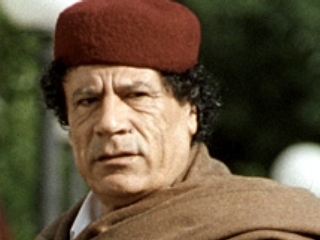 Ливийский лидер Муаммар Каддафи пригрозил "повернуться спиной" к Африке, если она срочно не начнет объединяться