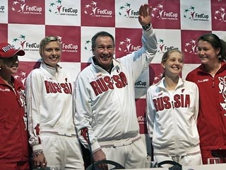 Сегодня Шарапова дебютирует в составе сборной России