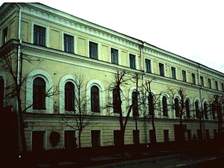 Верховный суд Татарстана в понедельник начинает рассмотрение по существу дела в отношении жителей Казани, обвиняемых в участии в организованном преступном сообществе "56 квартал"