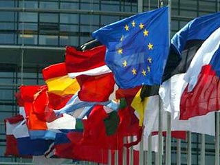 Американский ученый предрек миру появление новой Империи: ЕС набирает обороты и мутирует