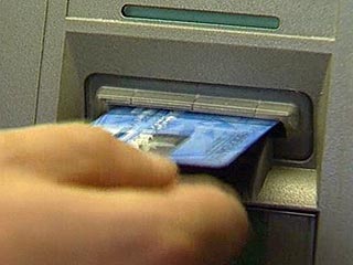 В Узбекистане снять деньги с карточки можно только в банкоматах парламента