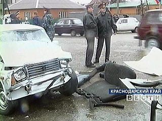 В Краснодарском крае произошло крупное дорожно-транспортное происшествие с участием маршрутного такси "Газель"