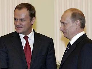 Обострения в отношениях России и Польши являются исключительно экономическими, а не политическими, объяснил Туску Путин