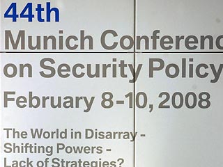 44-я конференция по вопросам политики безопасности открылась в субботу в Мюнхене. В ней принимают участие около 200 политиков, государственных деятелей, ученых и представителей бизнеса 