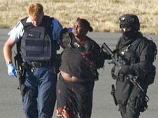 Первую в истории Новой Зеландии террористку, пытавшуюся угнать самолет, обследуют психиатры