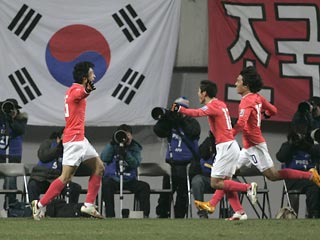 КНДР запретила Южной Корее поднимать в Пхеньяне свой флаг и исполнять гимн