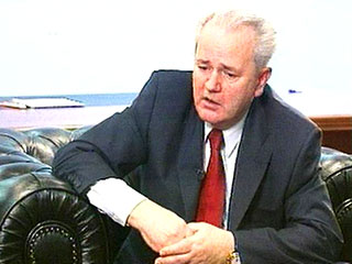 Россия не предоставляла политическое убежище вдове и сыну экс-президента Югославии Слободану Милошевичу, находящимся в международном розыске, они получили "статус беженцев"